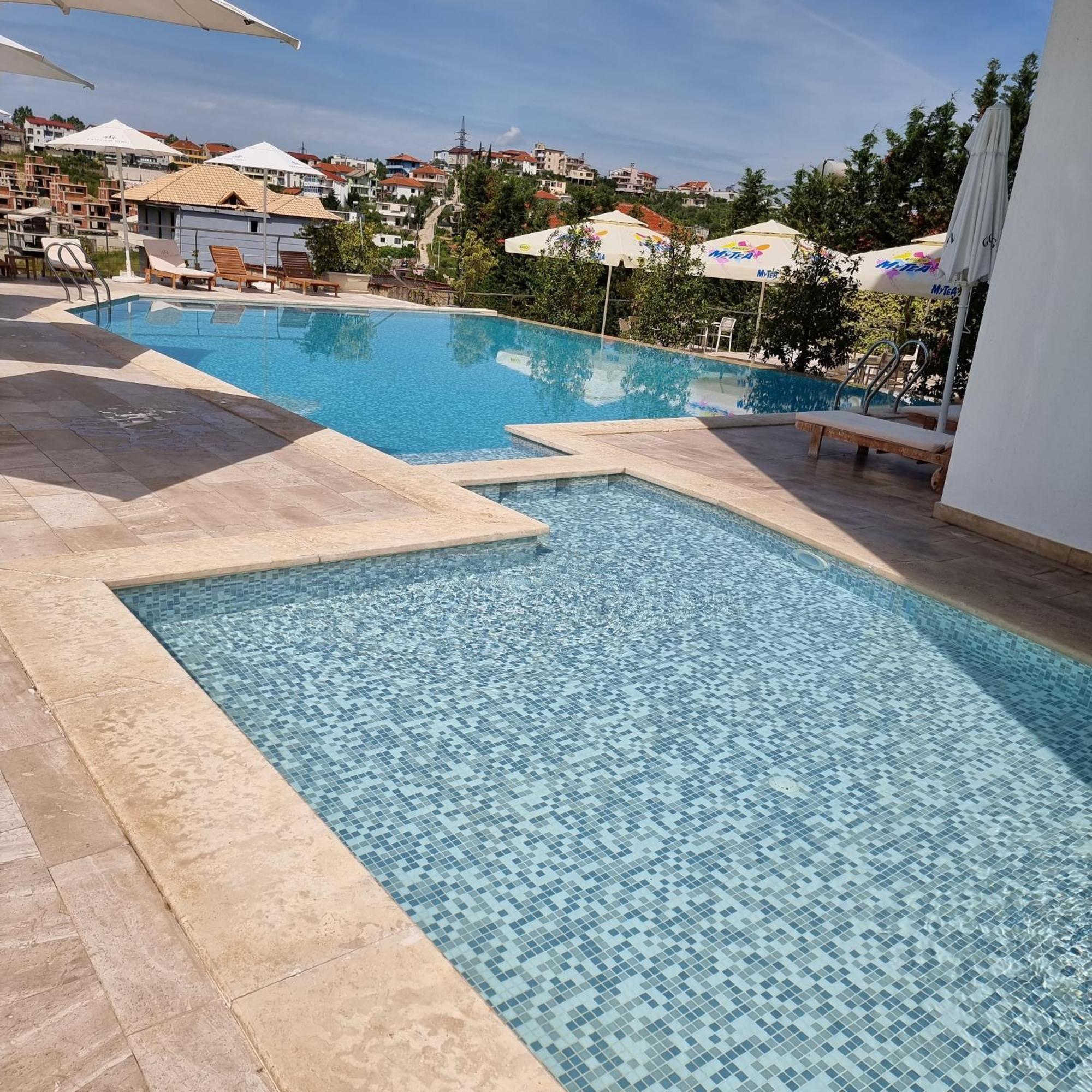 Golden Ring Resort Farke e Madhe Exteriér fotografie
