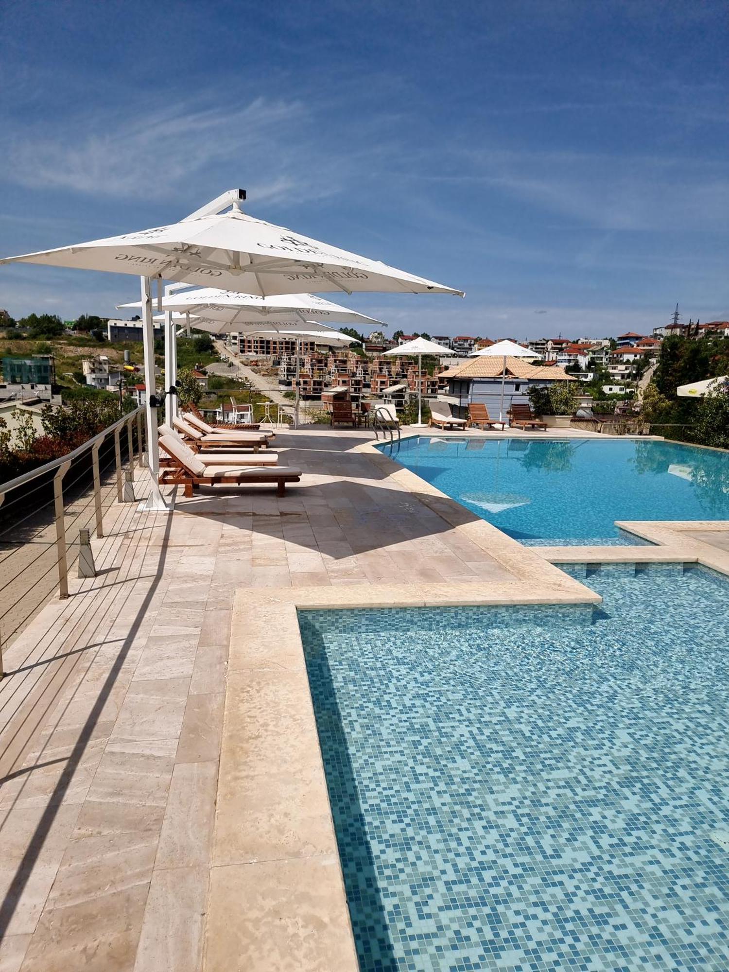 Golden Ring Resort Farke e Madhe Exteriér fotografie